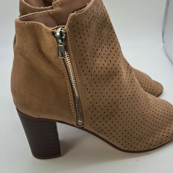 Francesca Women’s New Boot Open Toe Bootie Perforated Faux Suede Zipper Size 8.5 - Picture 5 of 10